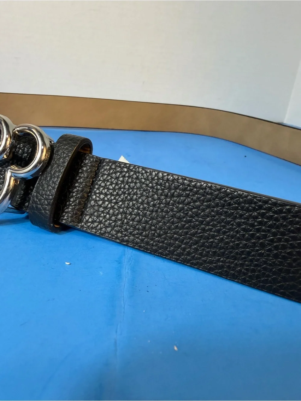 Kohl's Black Leather Belt with Silver Interlocking Ring Buckle